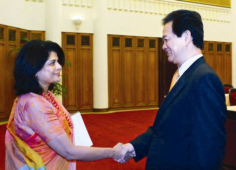 ນາຍົກລັດຖະມົນຕີ Nguyen Tan Dung ຕ້ອນຮັບຫົວໜ້າຜູ້ຕາງໜ້າ ອົງການສປຊປະຈຳຫວຽດນາມ